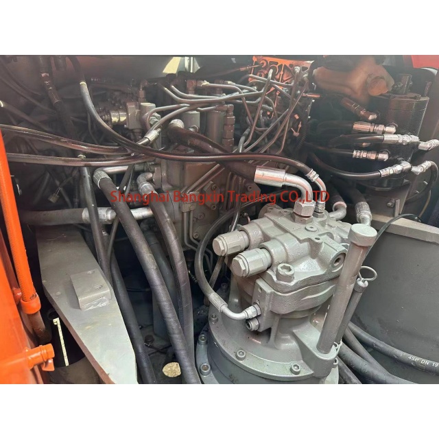 used excavator Hitachi zx200 wholesaler оптовик подержанный экскаватор Hitachi zx200