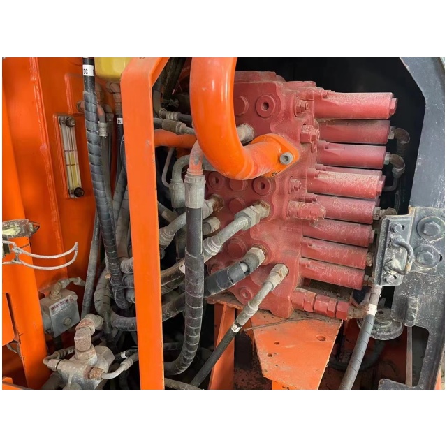 used mini excavator Hitachi zx75us manufacturer мини-экскаватор б/у Hitachi zx75us производитель