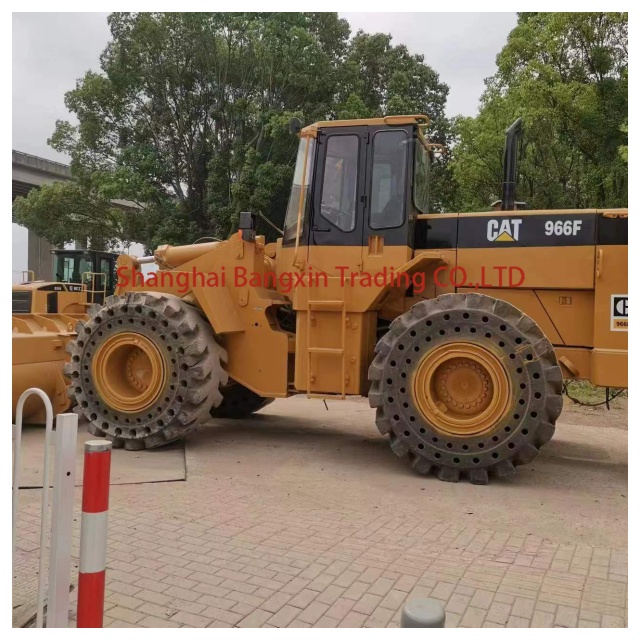 поставщик подержанного фронтального погрузчика cat966f