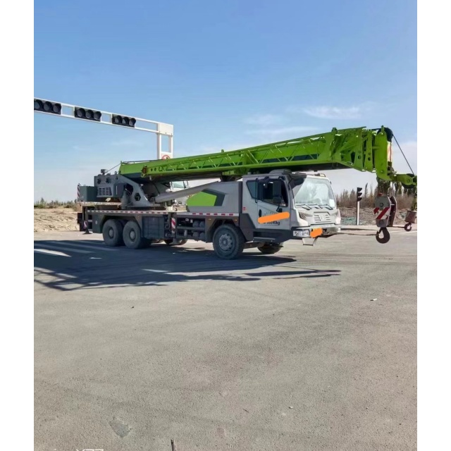 used crane ZOOMLION 251V manufacture кран б/у ZOOMLION 251V производство