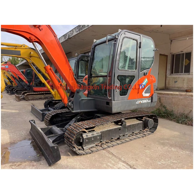 used mini doosan dx60excavator supplier поставщик подержанных мини-экскаваторов doosan dx60