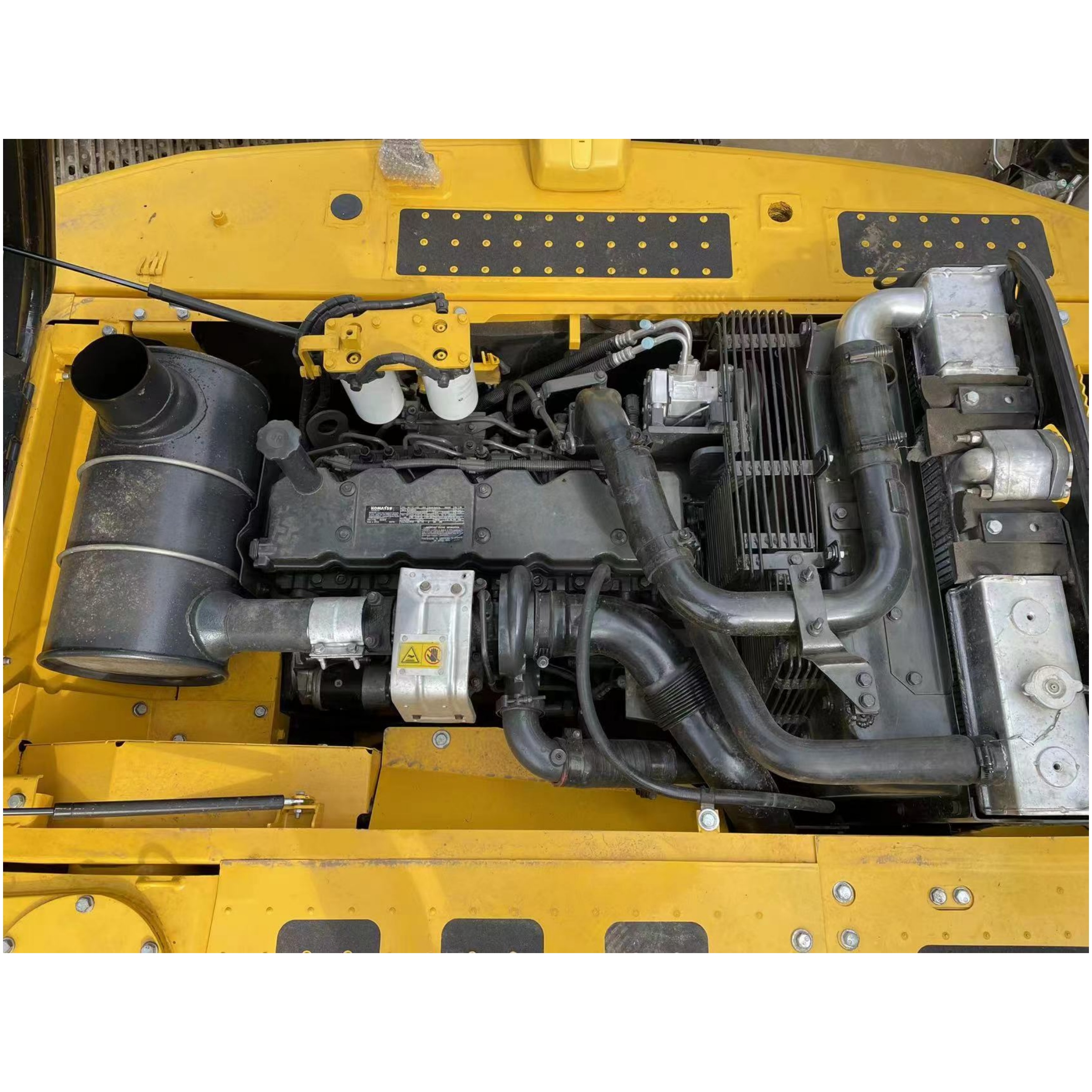Used excavator komatsu pc210-8 supplier Поставщик подержанного экскаватора Komatsu pc210-8